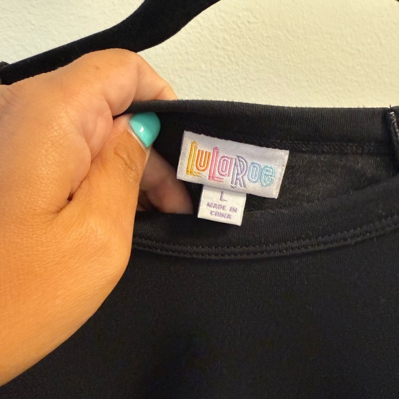 LuLaRoe Randy - Picture 2 of 6